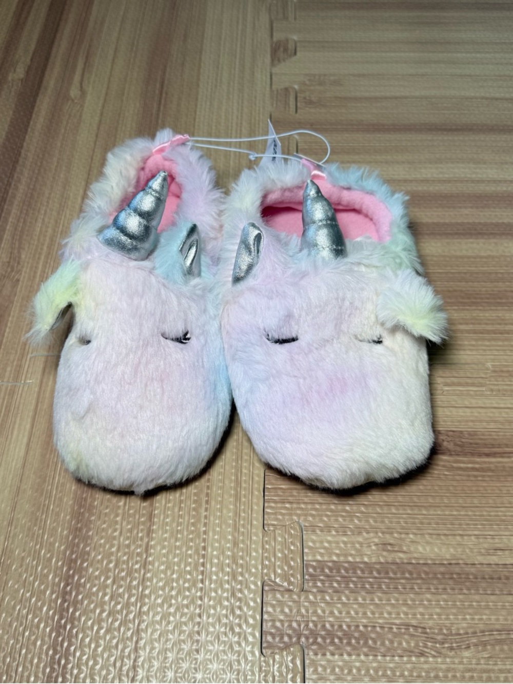 Old Navy Toddler Unicorn Slippers Fuzzy Plush Pink Size L (11)New